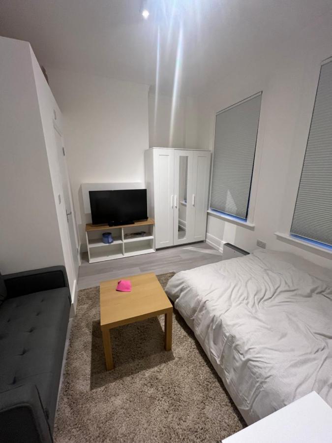 ロンドンStudio Flat In Camden Townアパートメント エクステリア 写真