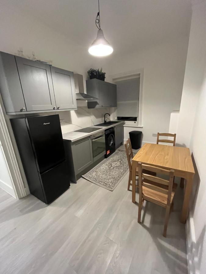 ロンドンStudio Flat In Camden Townアパートメント エクステリア 写真